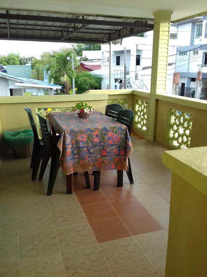 Mai Chenang Guesthouse Pantai Cenang  Extérieur photo